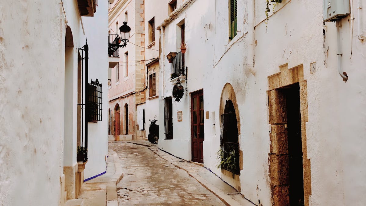 Guía para nórdicos: tu segunda residencia en España